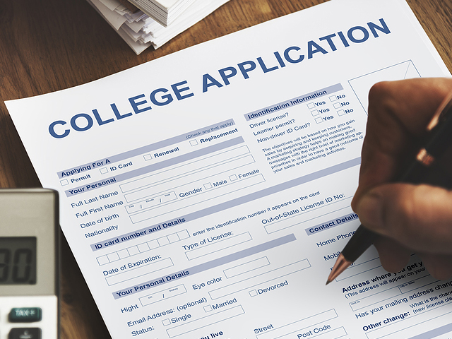 Confessions of a College Application Addict