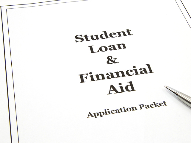 How to Compare School Financial Aid Offers