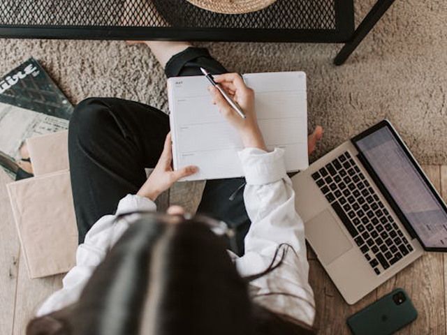 Scholarship Hacks Every Student Should Know