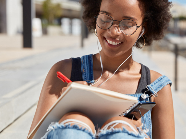 What is it Like to Live and Study in the Caribbean?